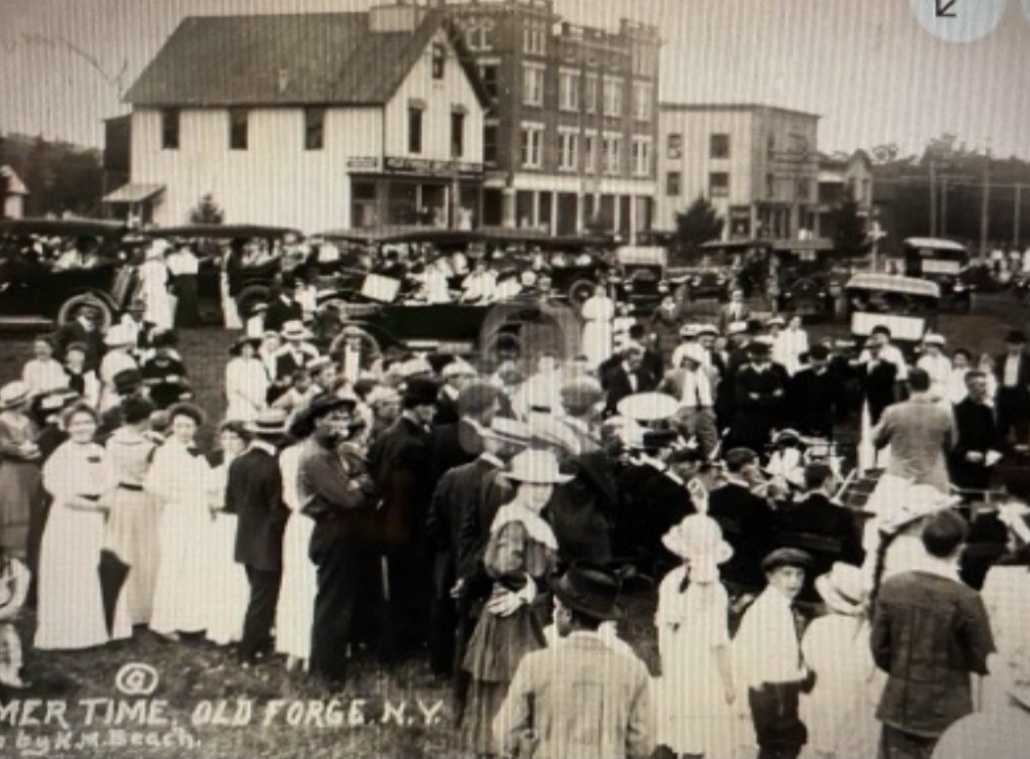Harrison Avenue in downtown Old Forge c.1915 | The large brick building on the north side of the street is the newly constructed Old Forge Hardware Store.